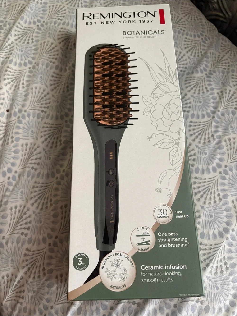 Remington Botanicals Ceramic Hair Straightening Brush - Green and Copper